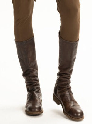 Brown 37 37.5 38 38.5 39 39.5 40